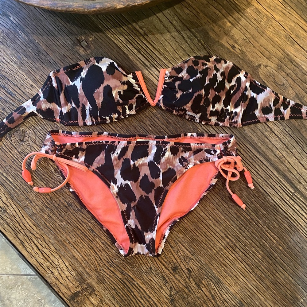 🌺Like new Xhilaration bikini - Picture 1 of 6